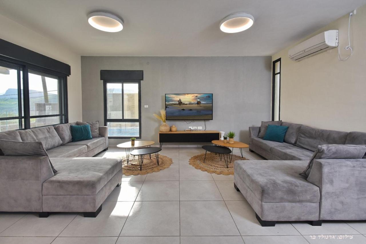 וילה מגדלא Vila Exterior foto