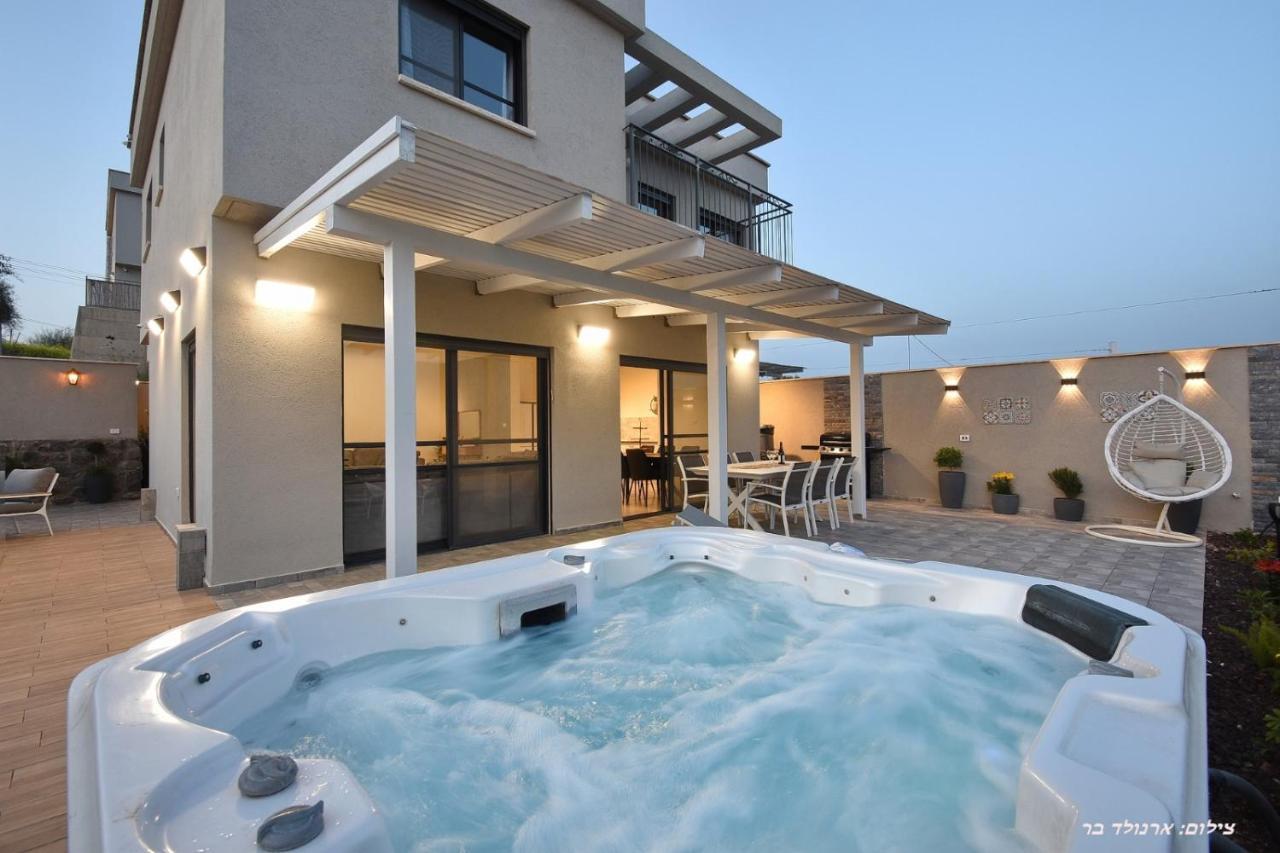 וילה מגדלא Vila Exterior foto